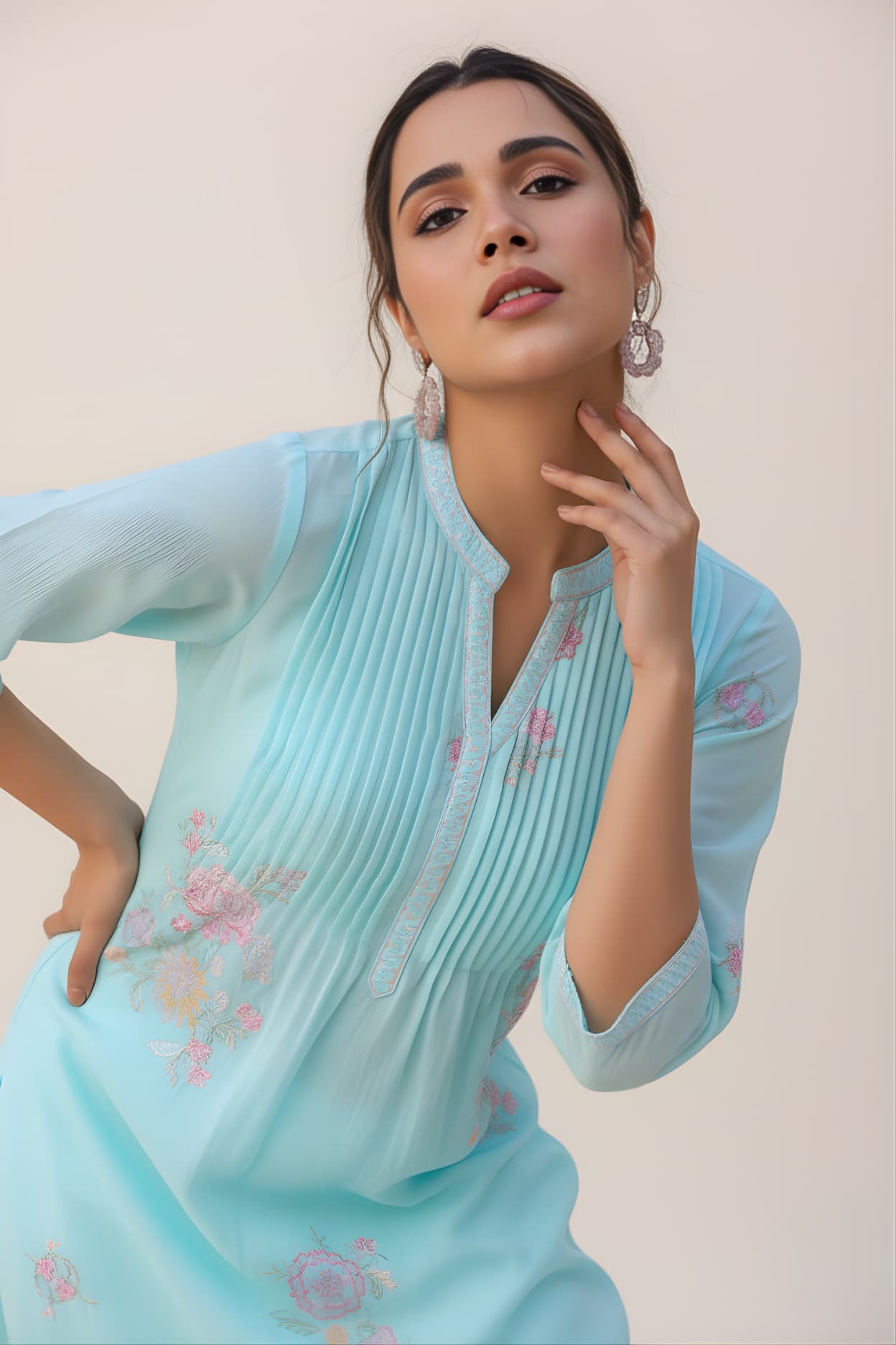 Folkiss Women’s Sky Blue Cotton Floral Printed Layered Front Kurti with Pant | Pin-Tuck Yoke Straight Kurta Set